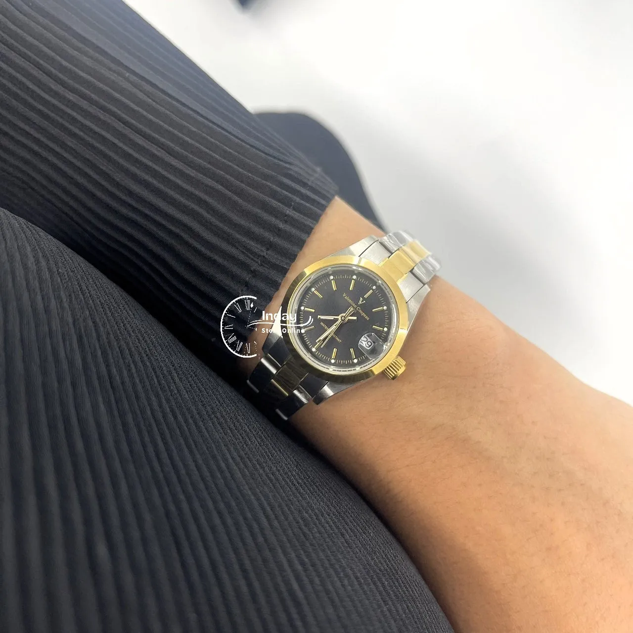 范倫鐵諾 古柏 Coupeau Women's Watch 12168TL-14 Two-Tone Stainless Steel Band
