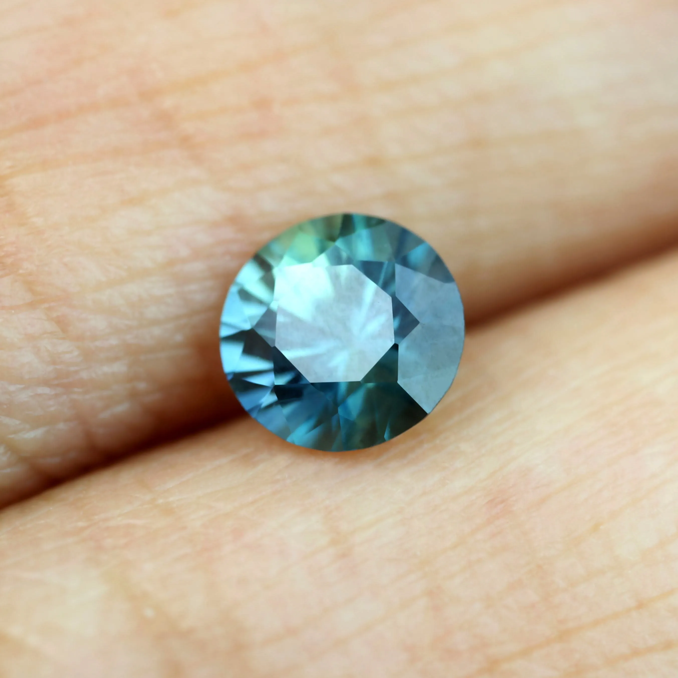 0.57ct Certified Natural Teal Sapphire