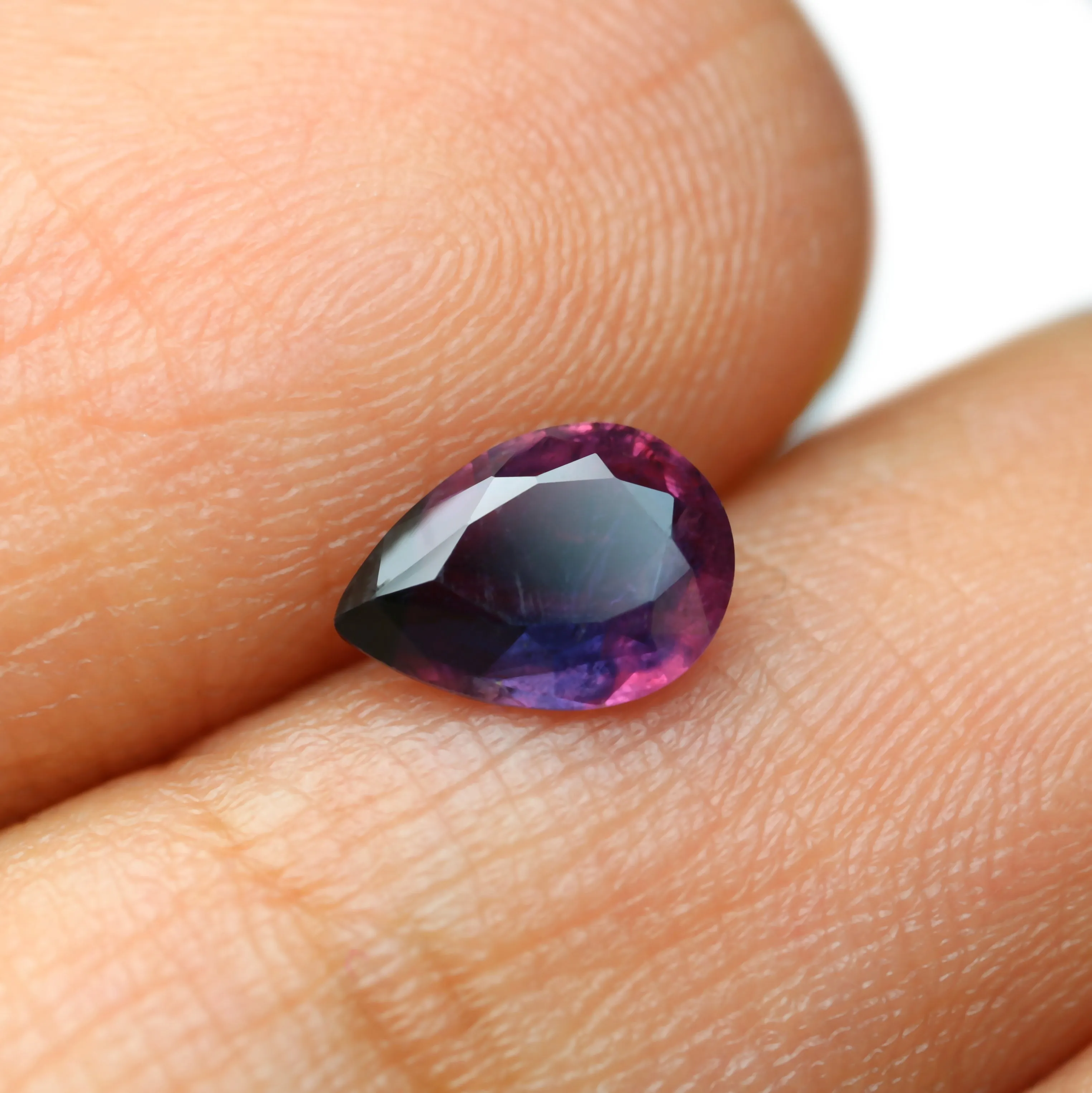 0.60ct Certified Natural Bicolor Sapphire