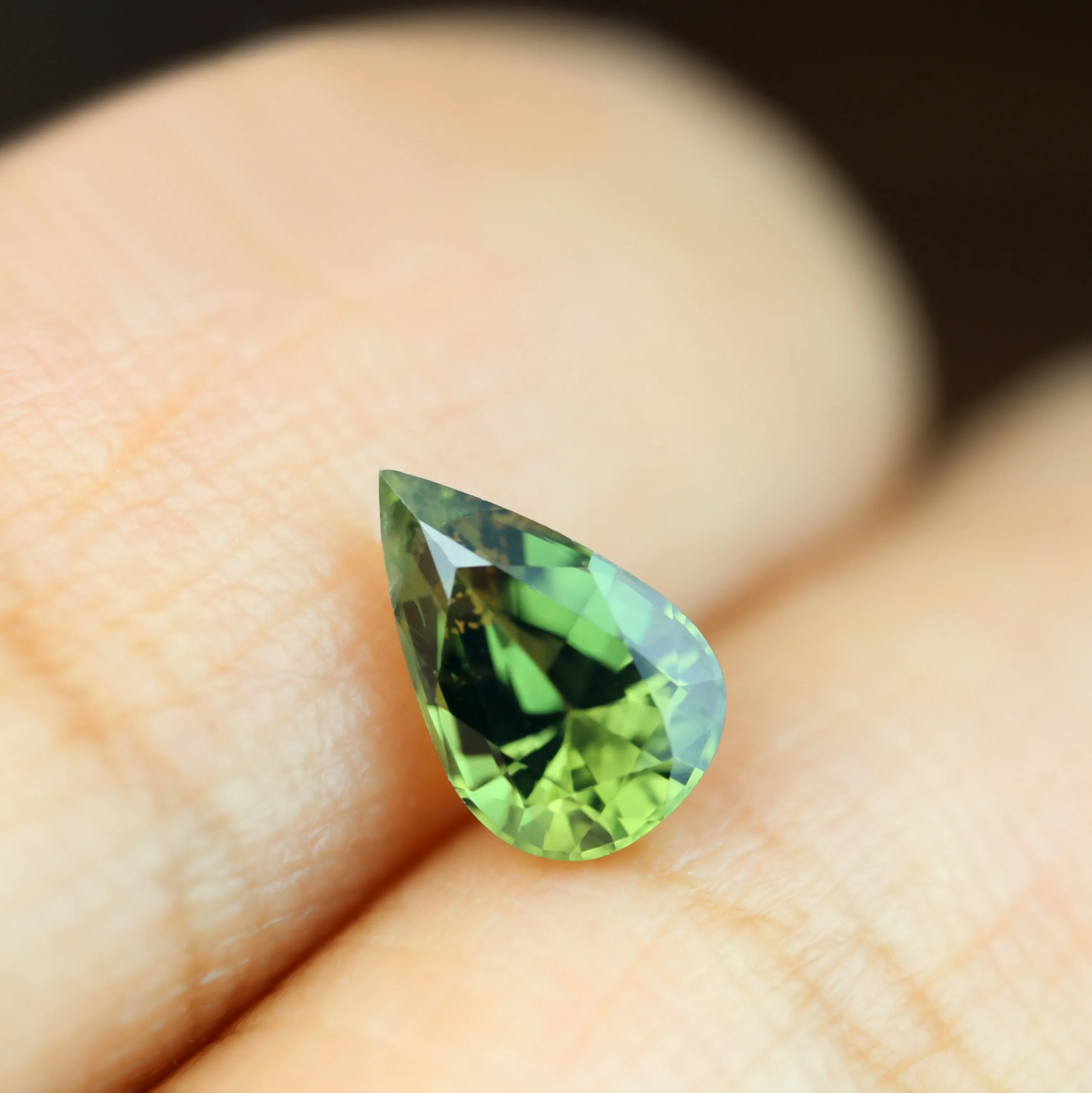 0.70ct Certified Natural Green Sapphire
