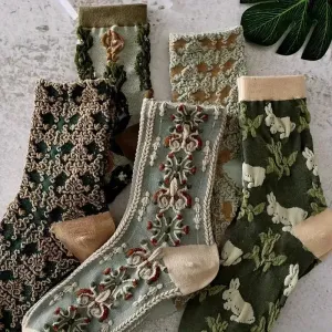 10 Pairs Womens Floral Casual Socks Vintage Patterned Crew Socks Embroidered Floral Dress Socks Fashion Socks For Women Girls
