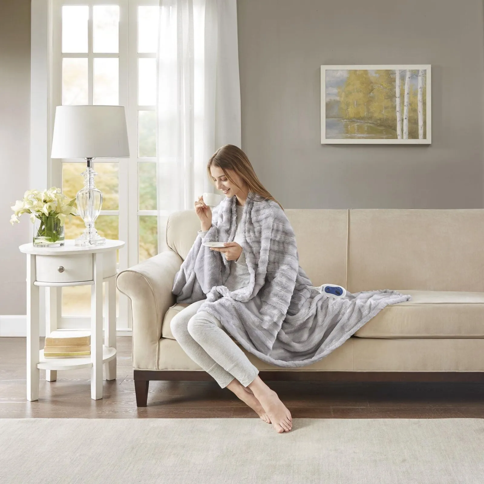 Beautyrest Duke Ribbed Electric Faux-Fur Throw Blanket Gray 50"x70"