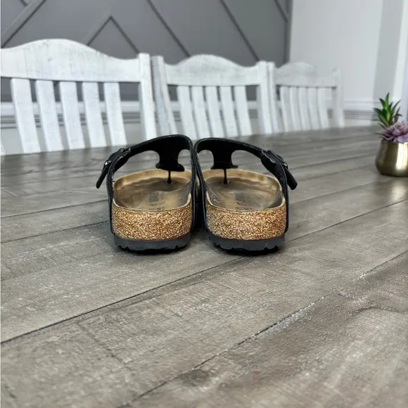 Birkenstock Women’s Sandals Gizeh BS Size 10.5 - Black