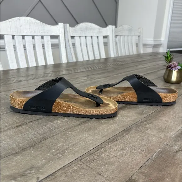 Birkenstock Women’s Sandals Gizeh BS Size 10.5 - Black