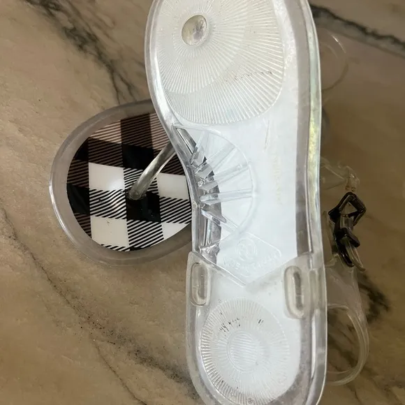 Burberry Jelly Thong Sandals
