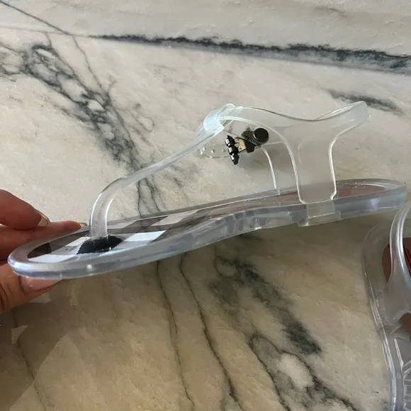 Burberry Jelly Thong Sandals