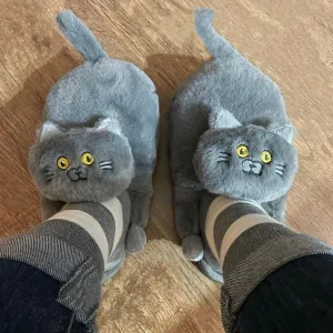 Cat Plush Indoor Slippers: Non-slip, Winter-Warm