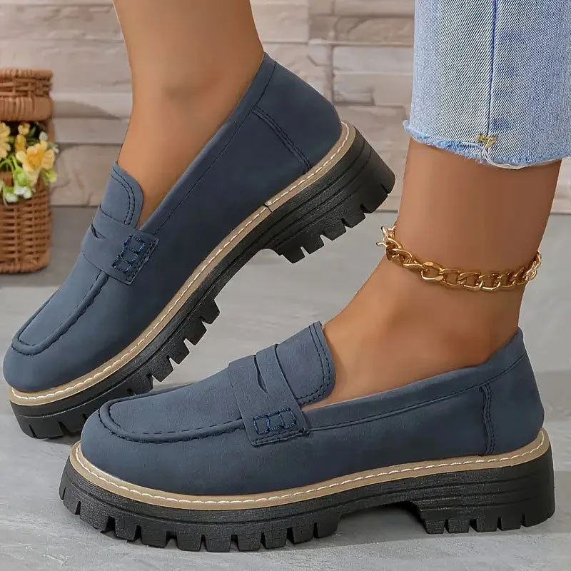 Comfortable chunky loafers for women with platform