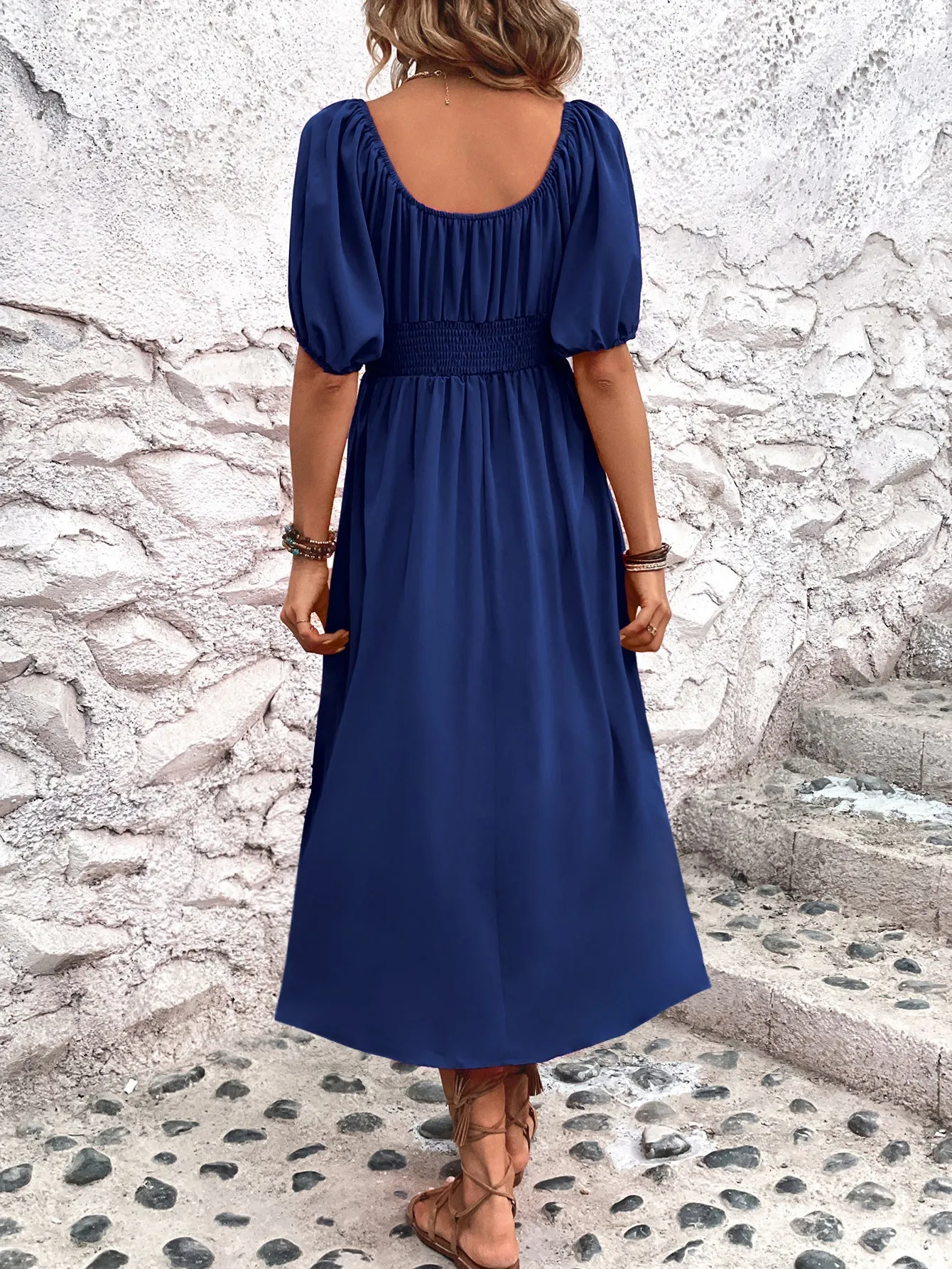 Dunkelblaues Off-Shoulder Midikleid