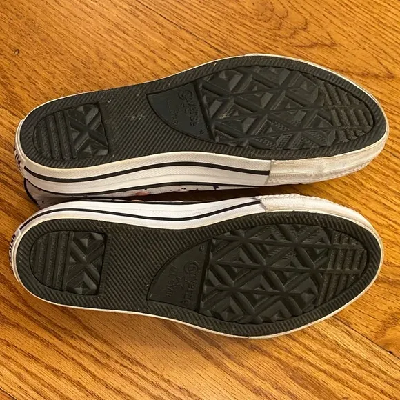 EUC Converse Satin All Star, Silver