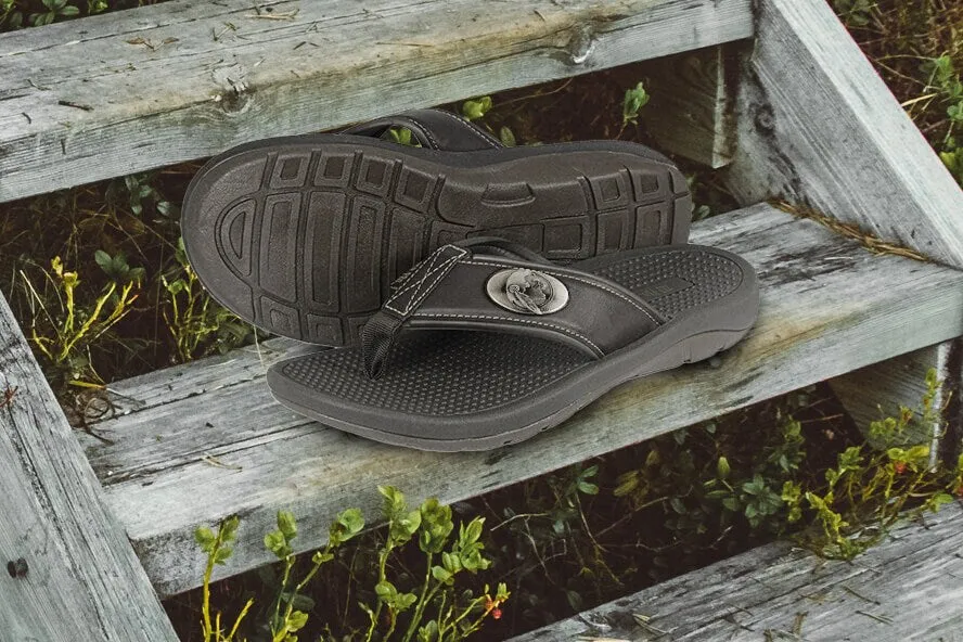 FSU Seminoles Men's Collegiate Brown Flip Flop Sandal.