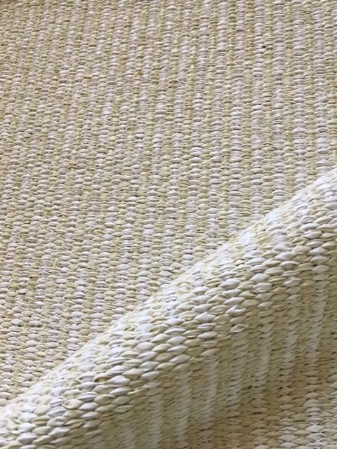 Hampton Indoor/Outdoor PVC Rug - Lina Strie Beige & White