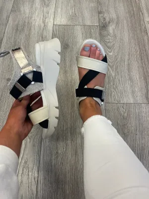 Hispanitas - HV254007 White & Black Sandal