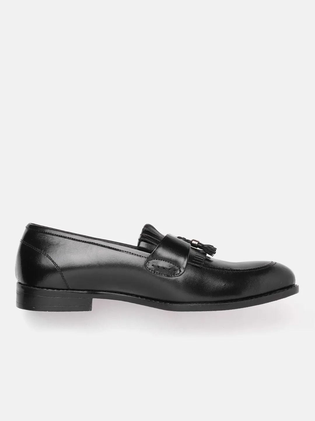 House of Pataudi Men Tasselled Formal Loafers