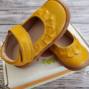 Livie and Luca Ruche Mary Jane Sandals Butterscotch Color NIB