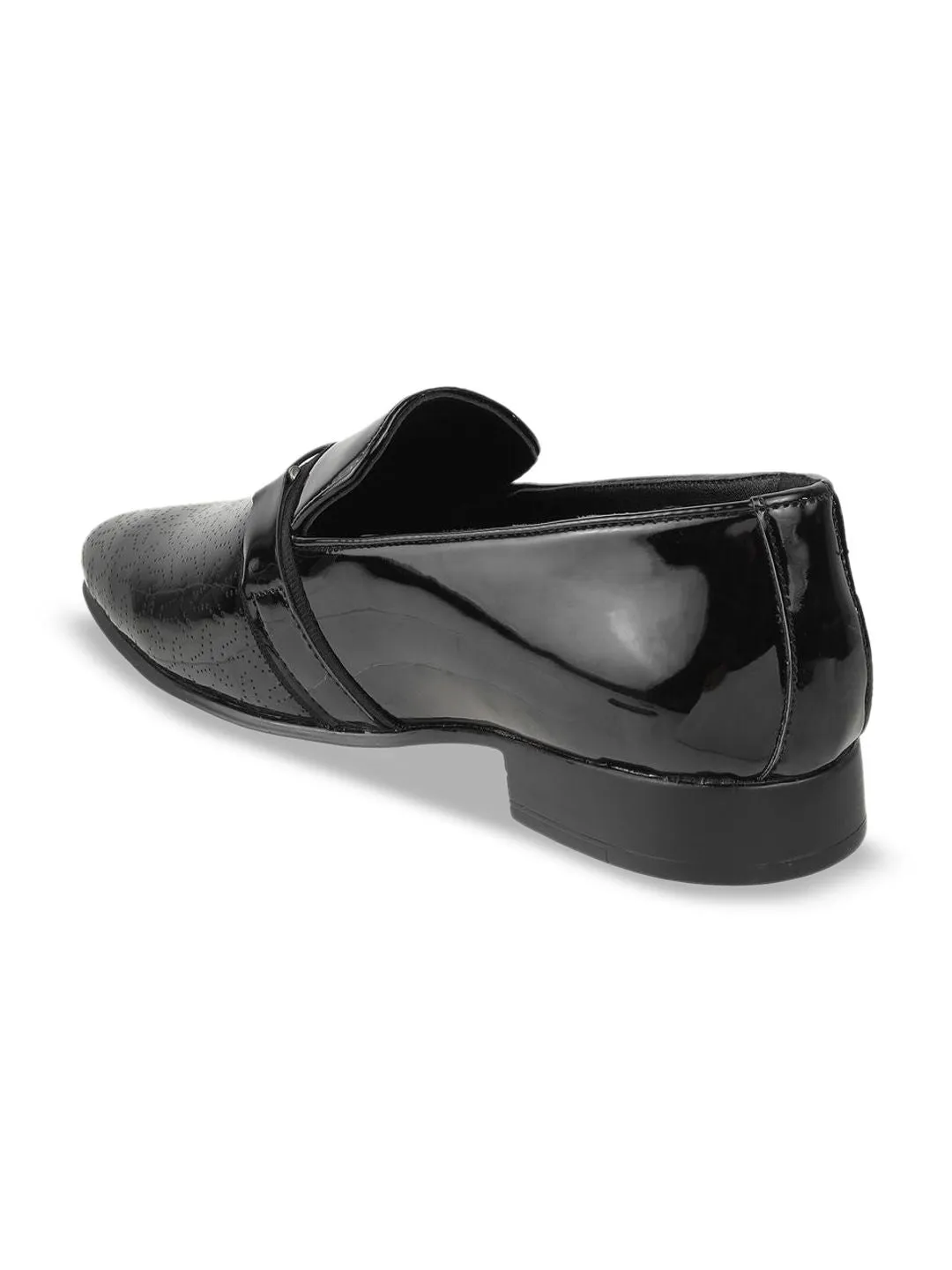 Metro Men Formal Textured Loafers