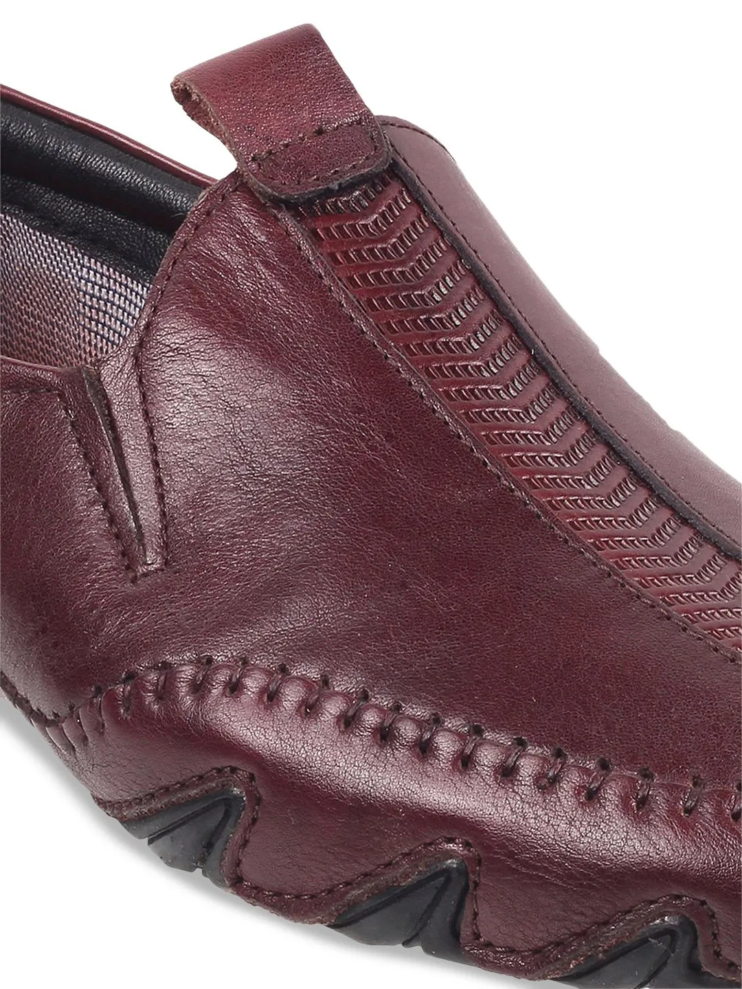 Metro Men Textured Leather Loafers