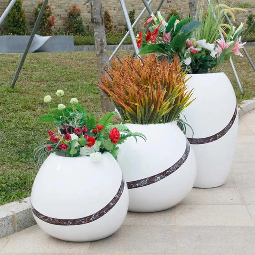 NEW 8Pcs Artificial Grass Fake Plants Outdoor Plastic Plants UV Resistant Greenery Fake Grass for Home Window Garden Office Patio Hanging Planter Pathway Front Porch Indoor Outdoor Decorations