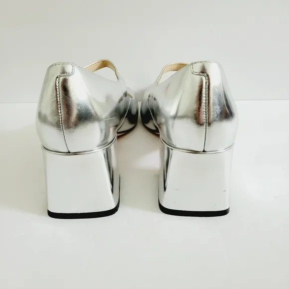NEW Marc Fisher LTD Nessily Block Heel Metallic Gray Sandals Size 8.5
