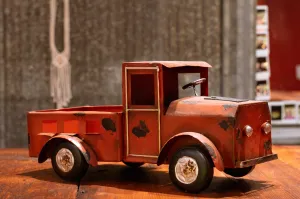 Red Truck Solar Light Planter