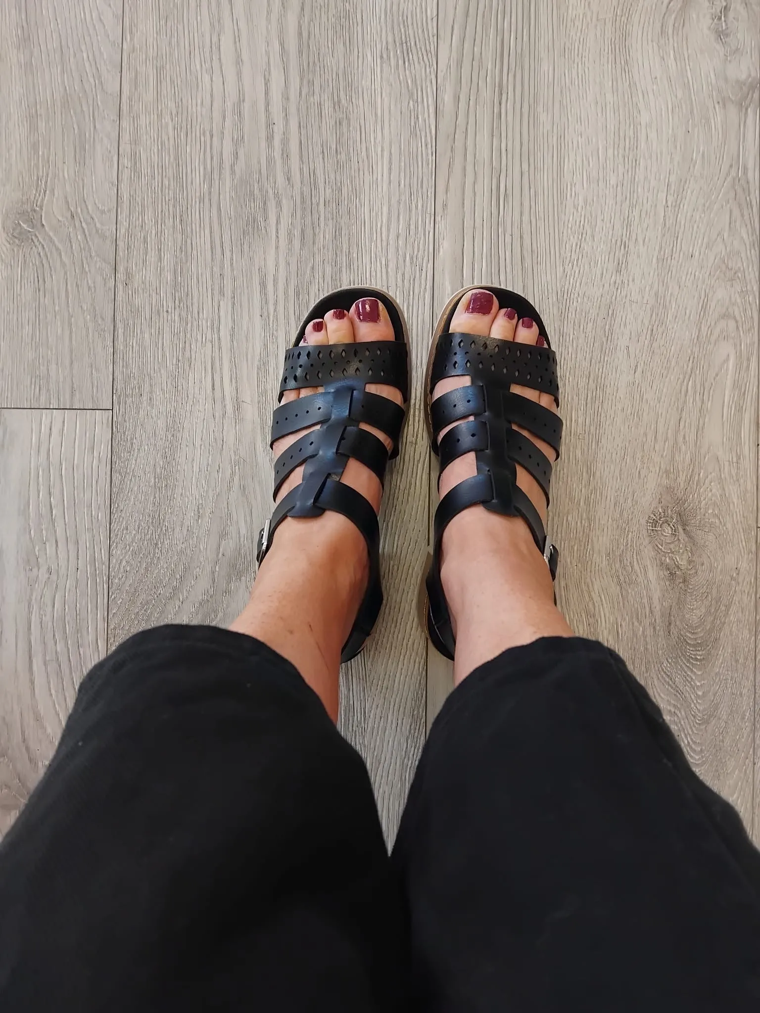 Refresh - 172695 Black Gladiator