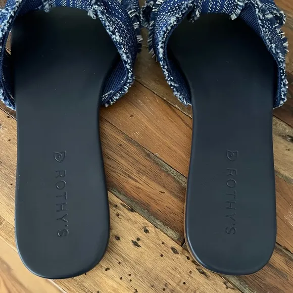 Rothy’s The Knot Frayed Sandals in Indigo