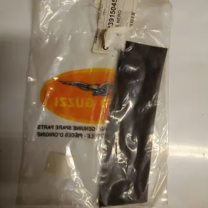 Rubber spacer (#00823915045)
