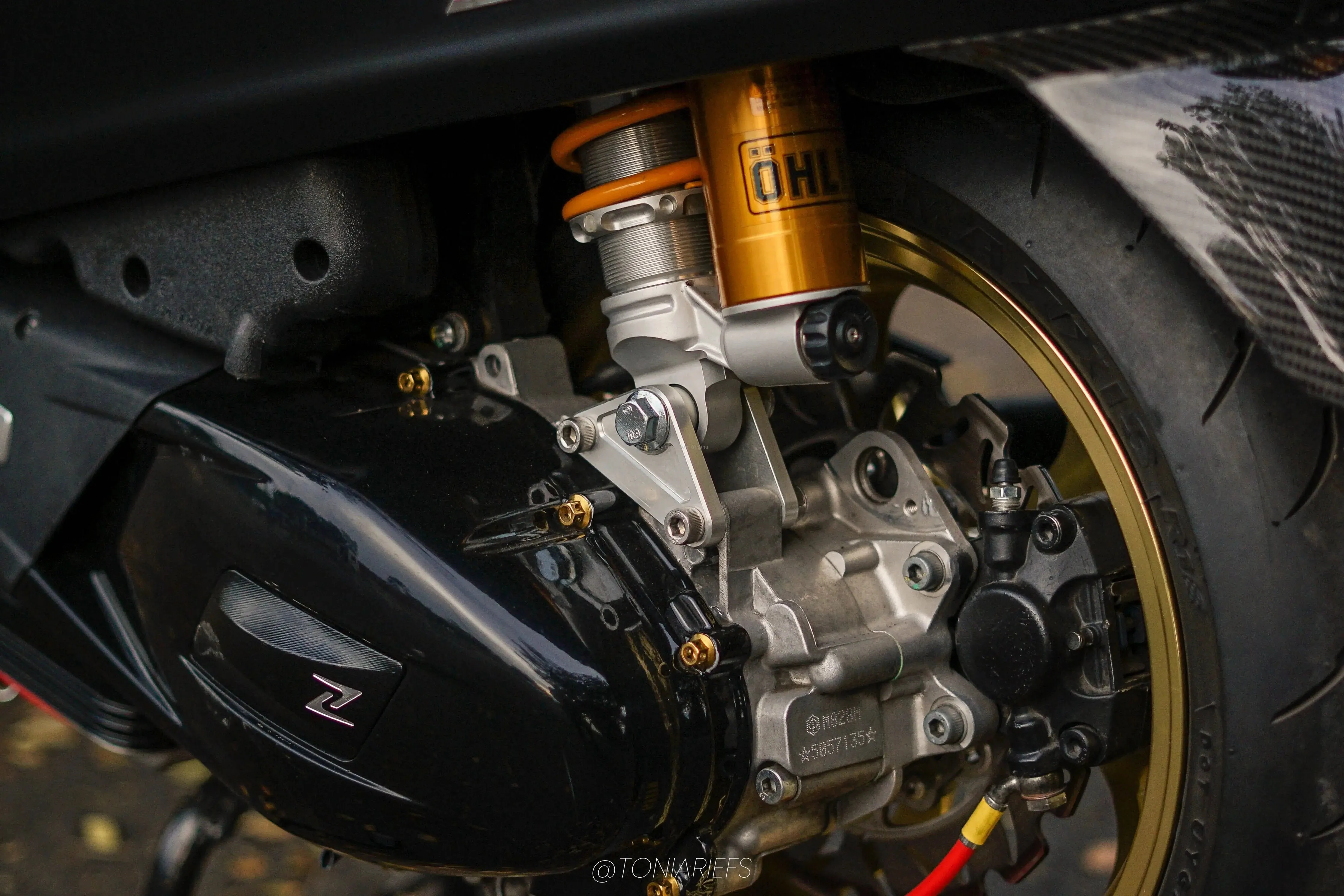 Shock Absorber ÖHLINS STX 36 PI802 Rear | Vespa Primavera/Sprint 125-150cc