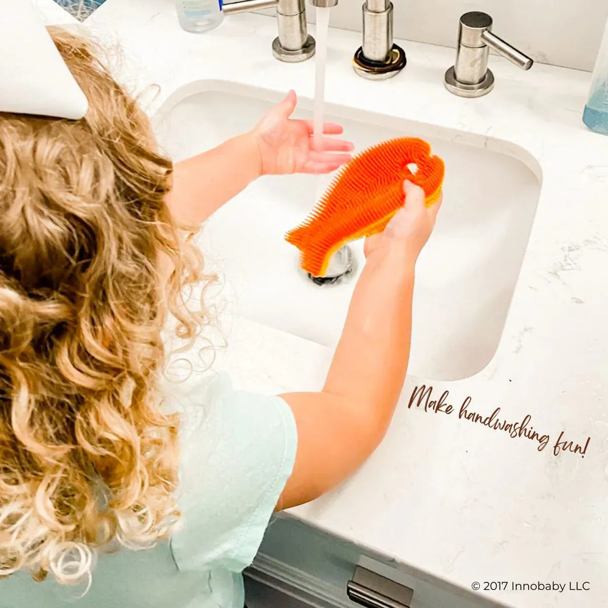 Silicone Fish Bath Scrub, Blue