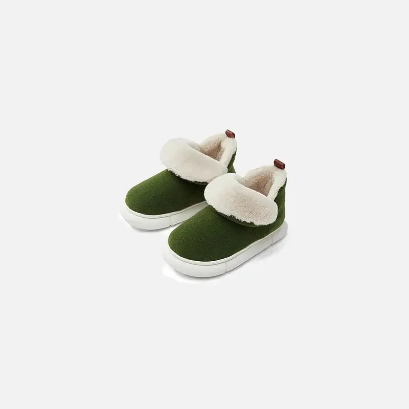 Simple Y2K Snow Slippers for Cozy Winter Style