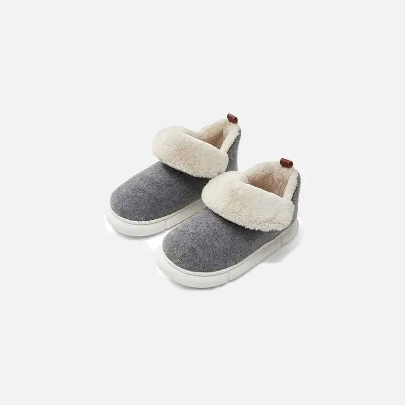Simple Y2K Snow Slippers for Cozy Winter Style