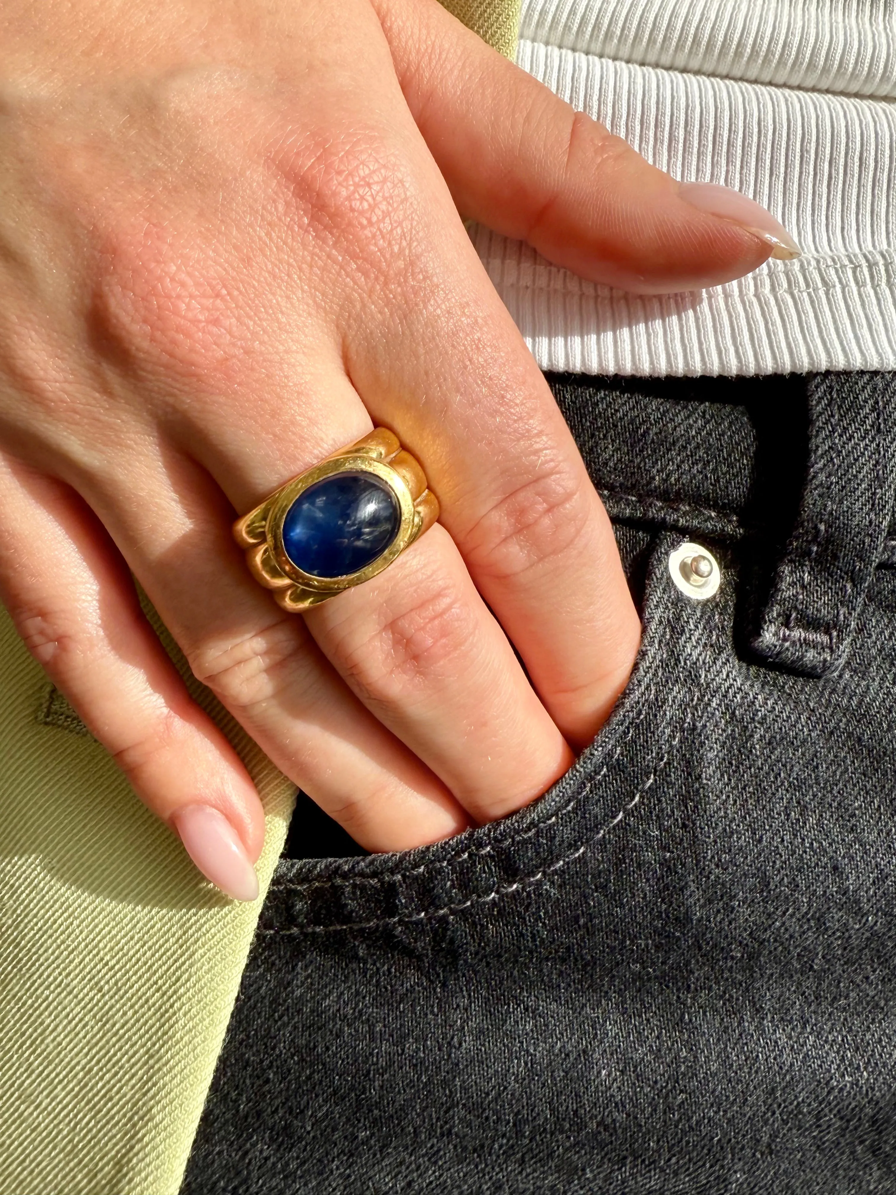 Star Blue Sapphire Ring, 18k