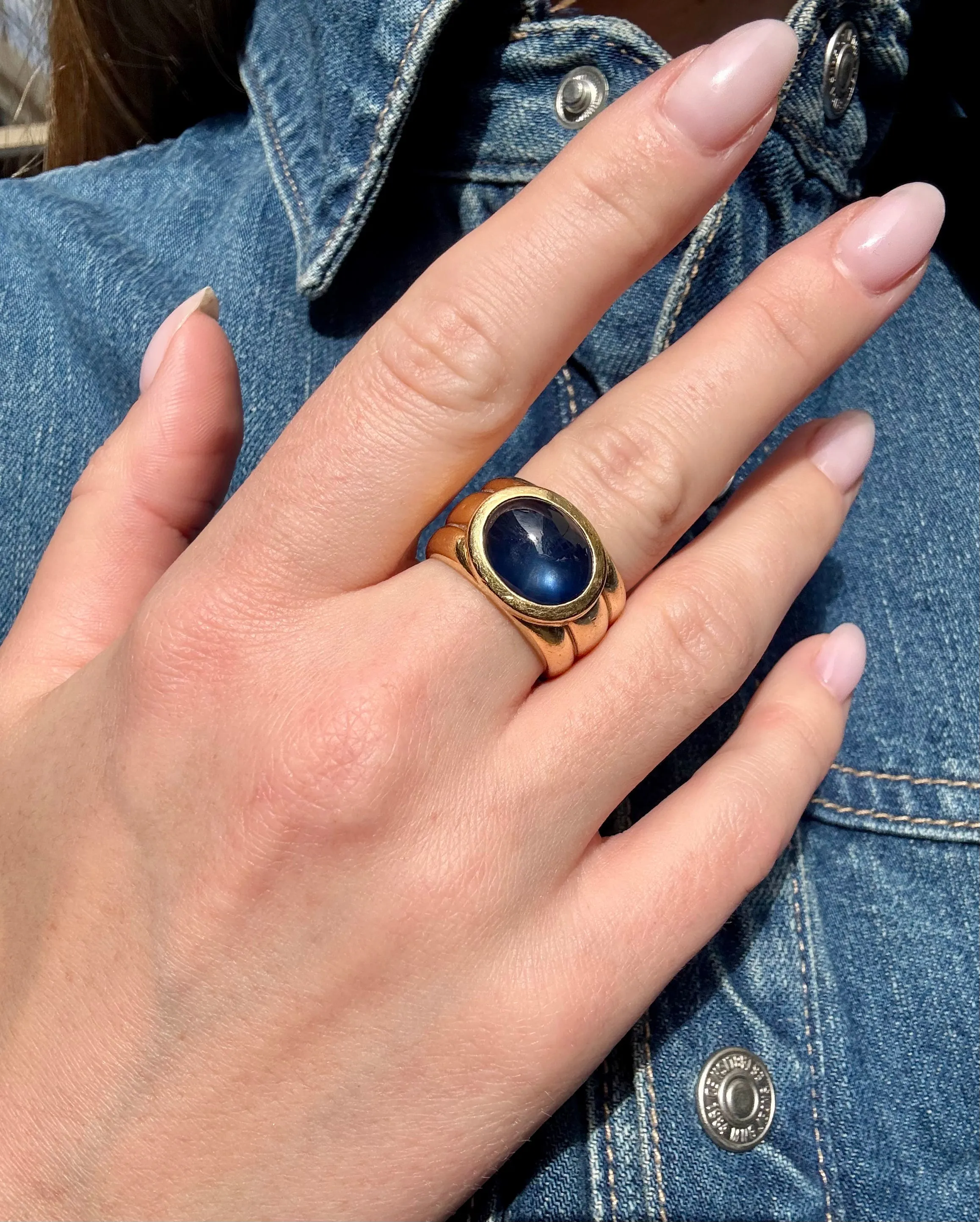 Star Blue Sapphire Ring, 18k