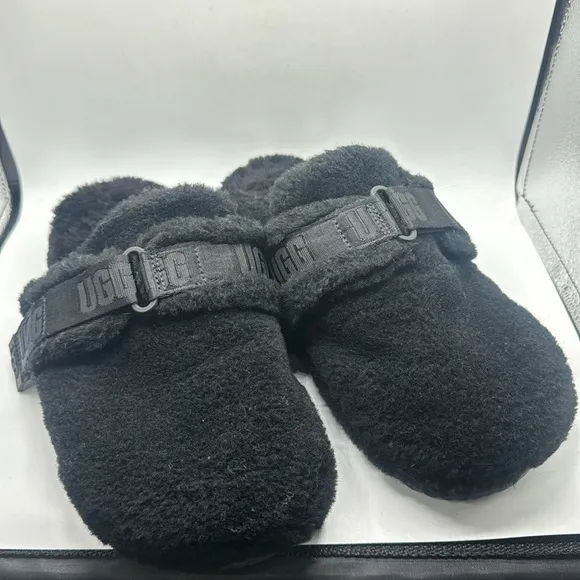 UGG slippers Fluff It sheepskin