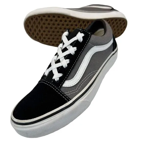 VANS Old School Cap Toe Sneakers Men’s Size 6.5