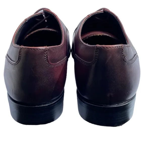 VITTORIO RUSSO 9.5 Irvin Cap Toe Leather Oxford BORDEAUX