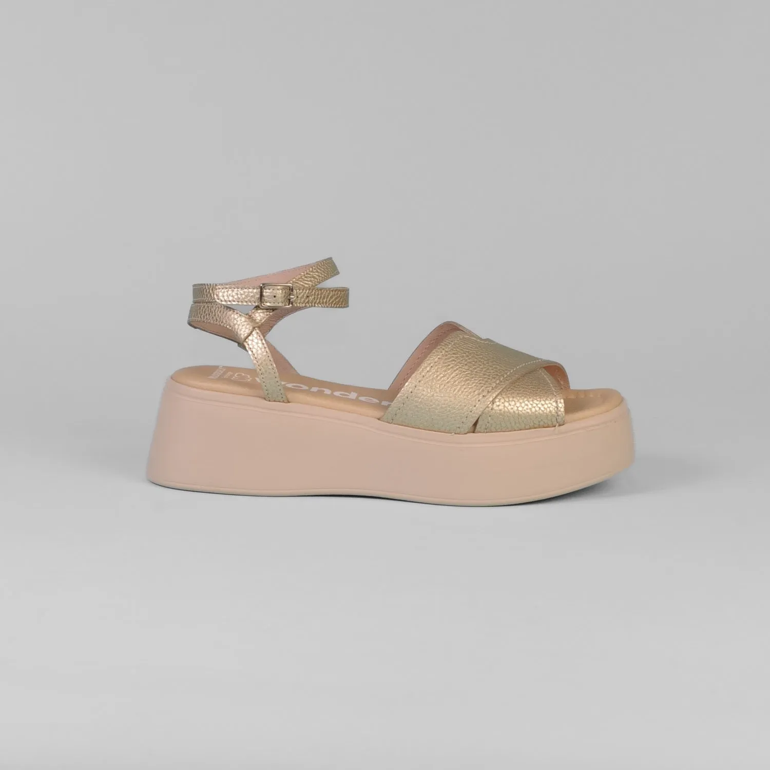 Wonders - A-3712 Gold Platform Sandal